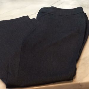 Ann Taylor 6 Petite Curvy. Dress Pants.